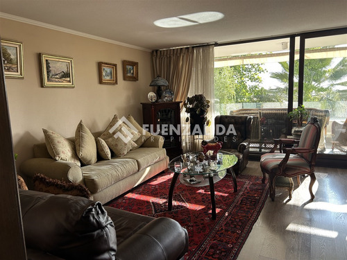Departamento Venta De 3 Dorm. Y Servic. En Av. Plaza Lcondes