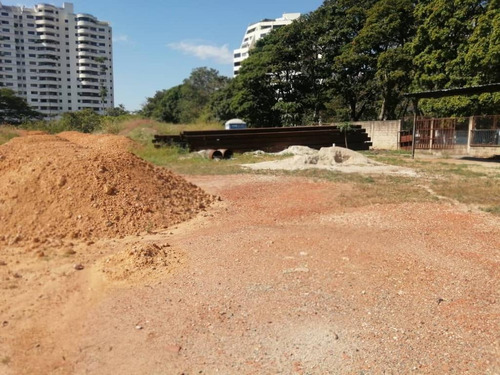 Terreno De Uso Comercial En Prebo. Sot-003