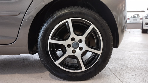 Volkswagen Fox 1.6 Trendline Saf