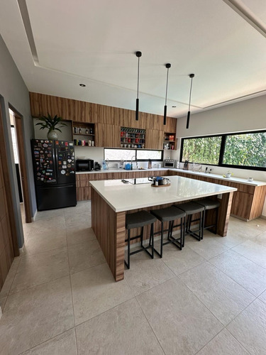 Casa Nueva En Rancho Cortes, Con Salida Inmediata A La Autopista Cdmx-cuernavaca