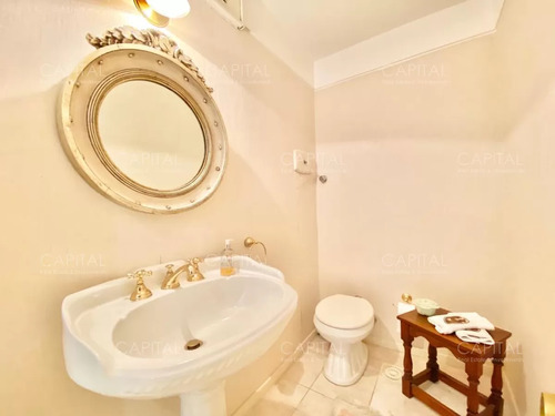 Excelente Apartamento Con Vista Al Mar Frente Al Puerto