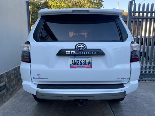 Imagen 3 de 10 de Toyota 4runner