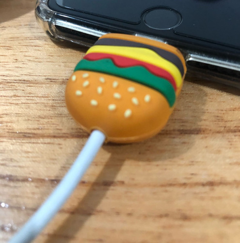 Comecable Para Cargador De Celular Pokebola Pokemon