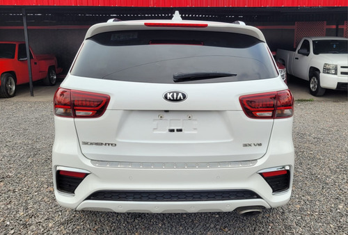 Kia Sorento 3.3L Sxl Awd At