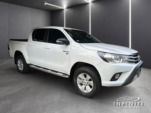 Toyota Hilux Cd 4x2 Sr