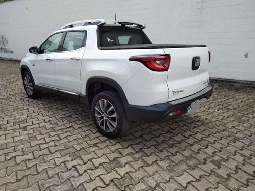 Fiat Toro 2020 2.0 Volcano 4x4 Aut. 4p