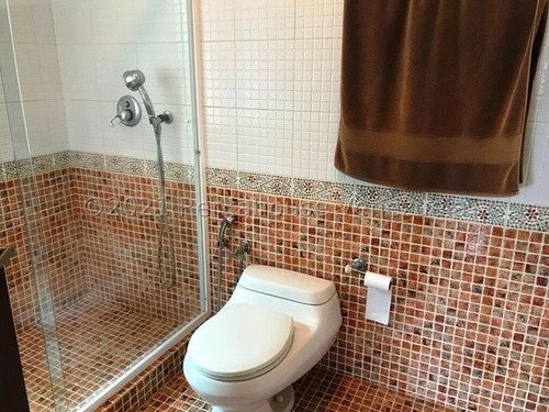 Imagen 10 de 22 de Casa En Alquiler #22-25668 Yubelys Martínez 04242763692 Rent-a-house