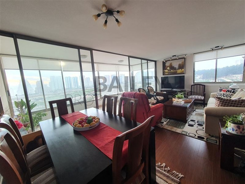 Departamento En Venta De 3 Dorm. En Viña Del Mar