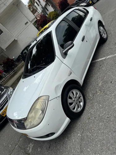 Renault Symbol 2 Confort Color Blanco Glacial