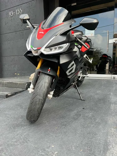 Aprilia Rs660