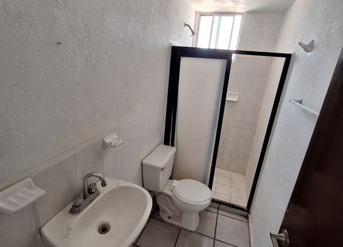 Casa En Venta En Queretaro, Villas Bajío, Villas Campestre, San José De Los Olvera. Fc