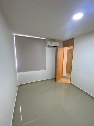 Imagen 2 de 14 de Arriendo Lindo Apartamento Para Estrenar