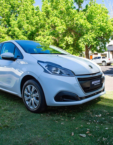 Imagen 3 de 18 de Peugeot 208 Active 1.6
