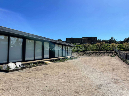 Moderna E Impecable Casa En Polo Maitencillo
