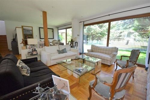 Casa En Arriendo De 5 Dorm. En Vitacura