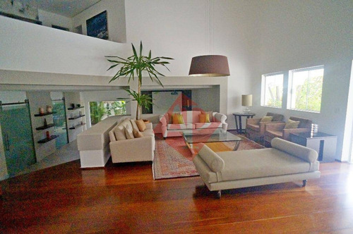 Imagem 2 de 25 de Sobrado Com 4 Dormitórios, 700 M² - Venda Por R$ 7.400.000,00 Ou Aluguel Por R$ 38.000,00/mês - Alphaville 01 - Barueri/sp - So0126