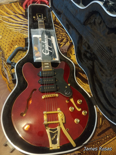 EpiPhone Riviera P93 