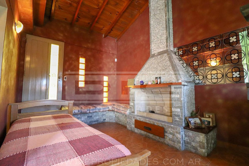 Casa 7 Ambientes Con 2 Locales- San Andres