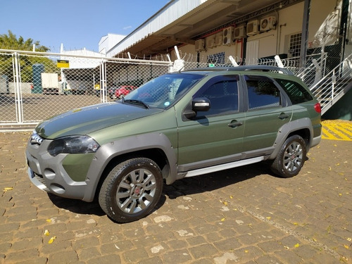 Imagem 3 de 11 de Fiat Palio Weekend Adventure
