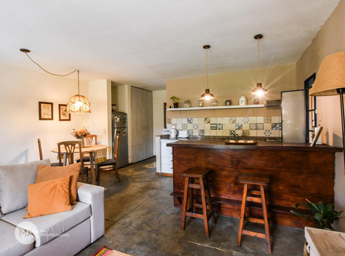 Casa 1 Dormitorio-j.j Paso 8400-rosario Fisherton | Venta
