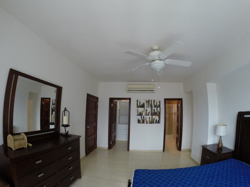 Imagen 5 de 13 de Venta Avenida Balboa, 2 Recamaras,2 Baños, Amoblado