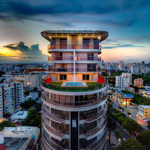 Apartamento De Lujo De 2 Habitaciones En Bella Vista Torre De Luxury