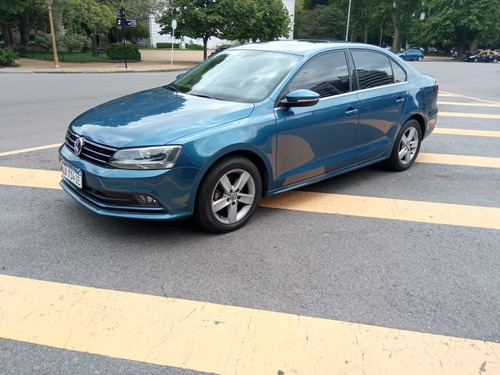 Volkswagen Vento 2.5 Luxury Triptonic