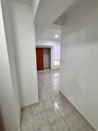 Apartamento A Estrenar En Venta Res Montecarmelo Frente Al Sambil Jc-lp Jc-