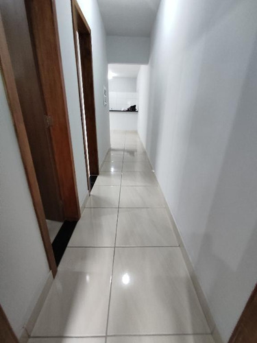 Imagem 3 de 24 de Casa Nova Ao Lado Do Centro De Várzea Grande Com Excelente Acabamento - 20011