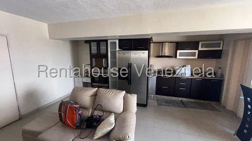 Apartamento En Venta, Catia Mls #25-17315