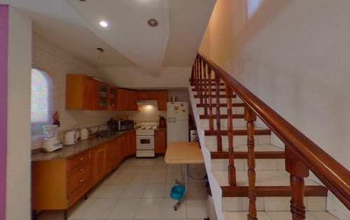 Excelente Duplex De 3 Ambientes - Flores Norte