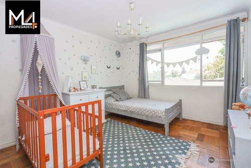 Casa En Venta En Las Condes 3 Dormi, Mas Servicio Y Estar