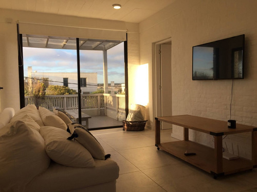 Casa En Venta De 3 Dormitorios En José Ignacio