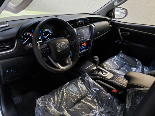 Imagem 10 de 12 de Toyota Sw4 Srx 2.8