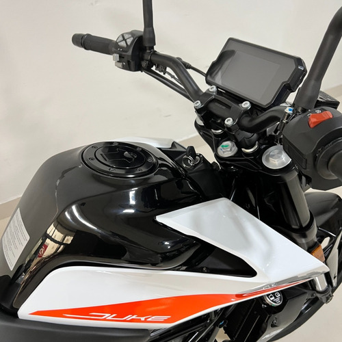 Imagen 10 de 15 de Ktm Duke 390 Line Nueva 2021 Usada Moto Naked