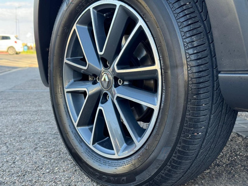 Renault Logan INTENS CVT