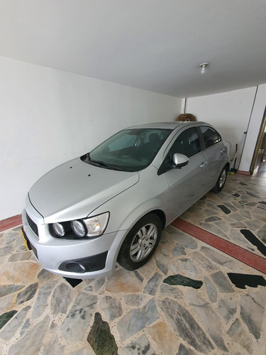 Chevrolet Sonic 1.6 Lt 4 p