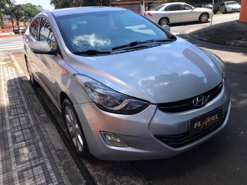 Imagem 3 de 12 de Hyundai Elantra 2012 1.8 16v Gls Aut. 4p