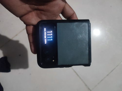 Motorola Razr 2023 Xt2323 Emericano No Liberado Cricket (Usado)