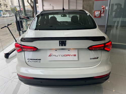 Imagen 14 de 25 de Fiat Cronos 1.8 Hgt ***retira Ya*** Fiat Autodrive