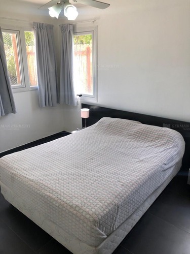 Departamento En Alq. Temporario Ubicado En Mar Azul, Costa Atlántica, Buenos Aires