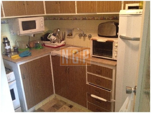 Apartamento En Peninsula, 2 Dormitorios -ref:16003