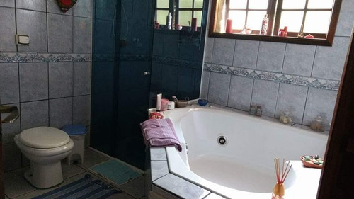 Imagem 14 de 25 de Casa Térrea Com 3 Suites E Piscina - Ca0718