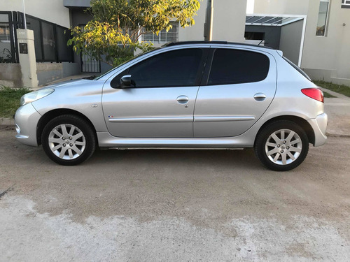 Peugeot 207 2009 1.6 Xt