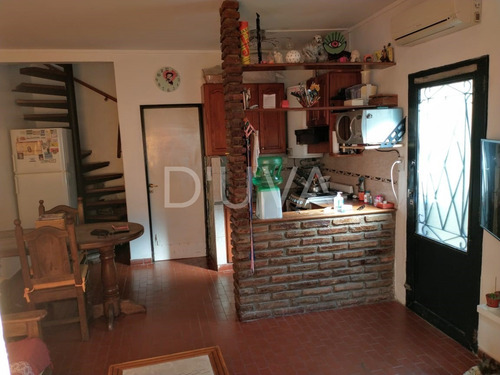 Departamento Interno Tipo Dúplex. Calle 34 E/ 25 Y 26
