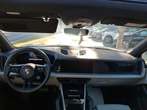 Porsche Cayenne 2024