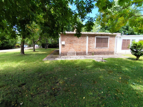 Casa En Venta En Balneario Santa Ana #239