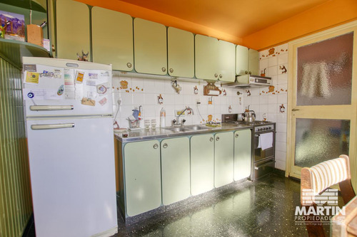 Departamento 3 Ambientes Al Frente Con Balcon Y Cochera