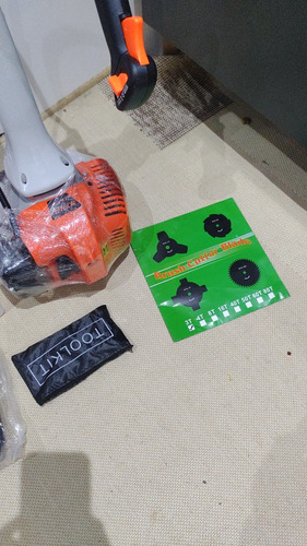 Vendo Roçadeira Nova Zerada ..valor 1,200