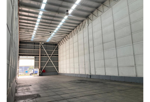 Arriendo Bodega De 438 M2 En Miraflores, Renca.